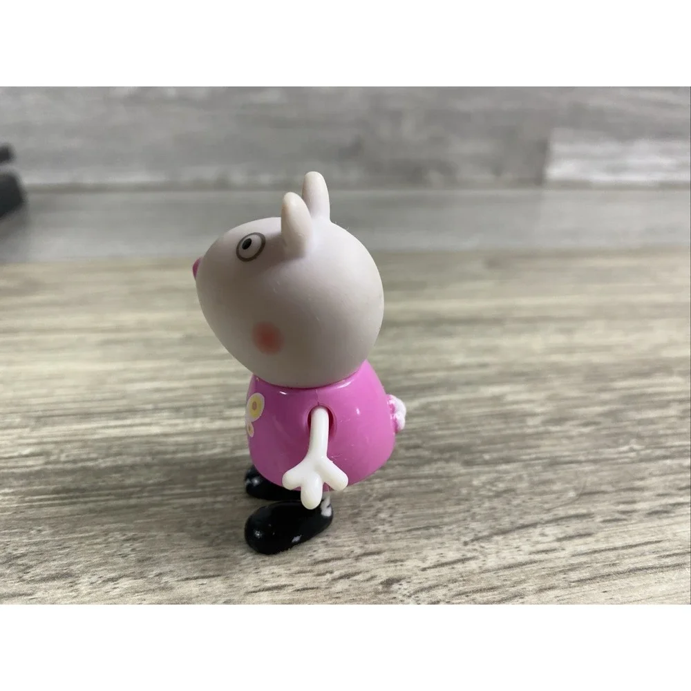 Peppa Pig & Friends Character Figures Replacement Suzy Sheep pink dress 2.5